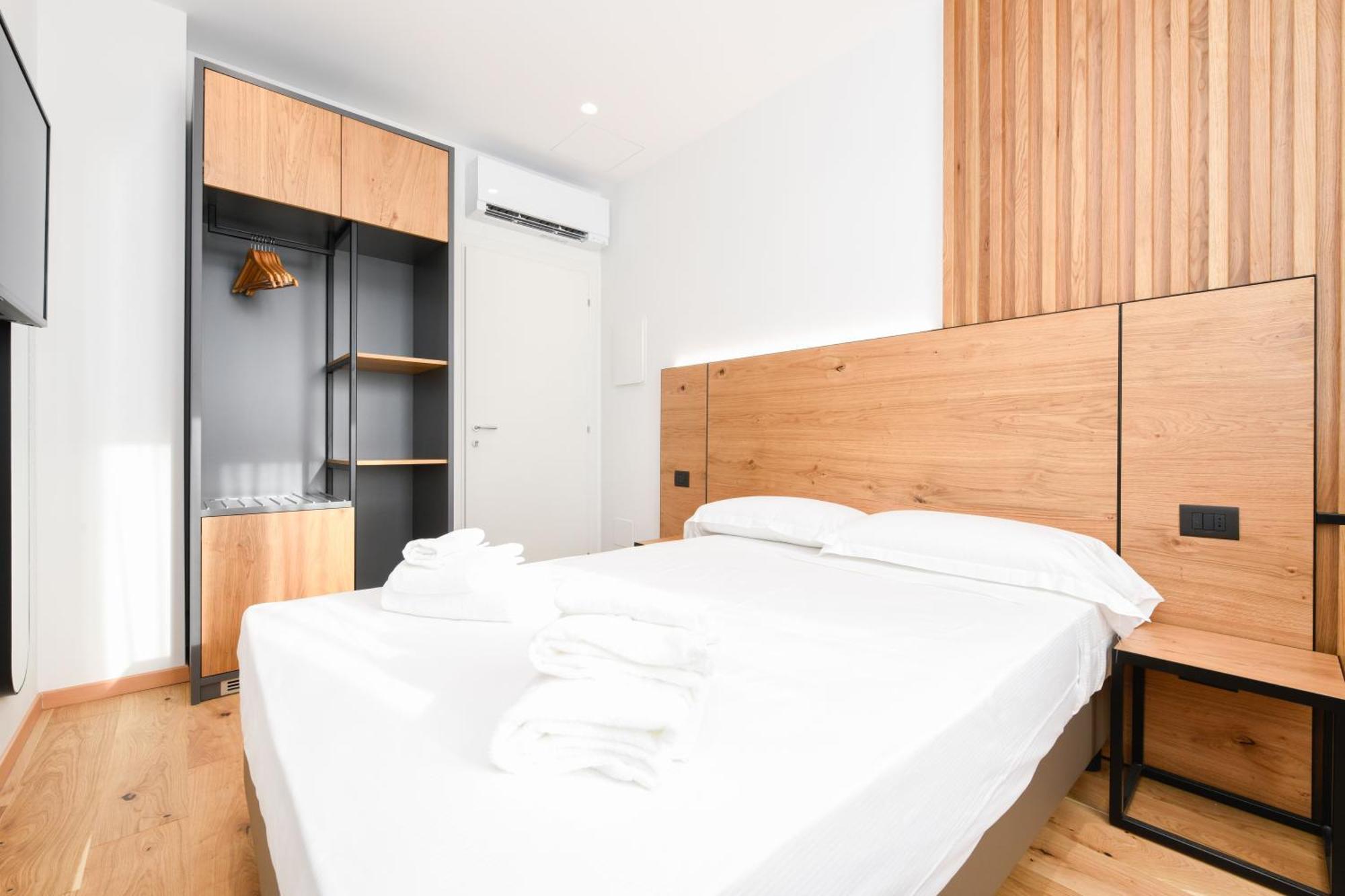 Hotel Arya By Mauro Sirmione Bagian luar foto