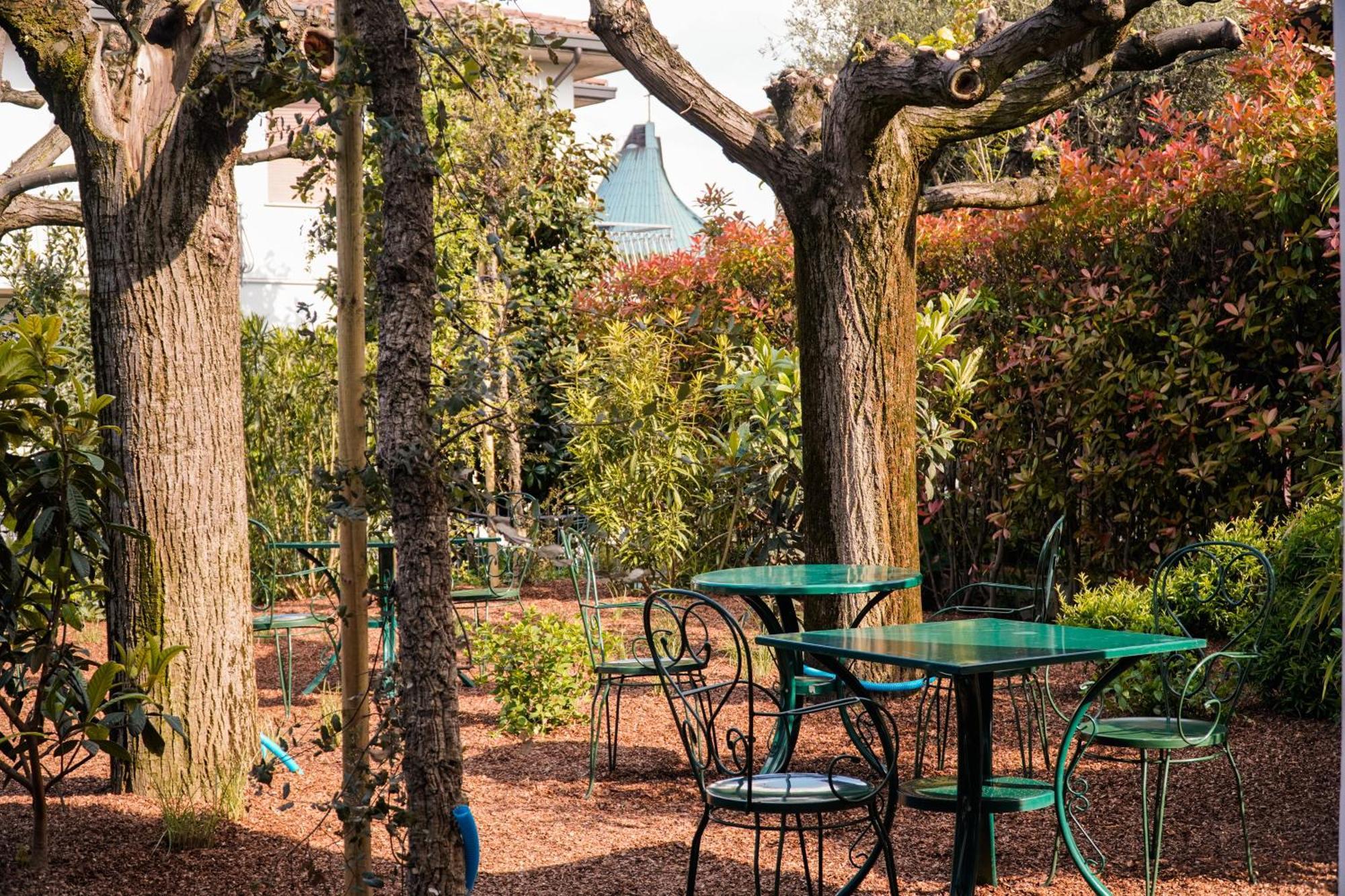 Hotel Arya By Mauro Sirmione Bagian luar foto