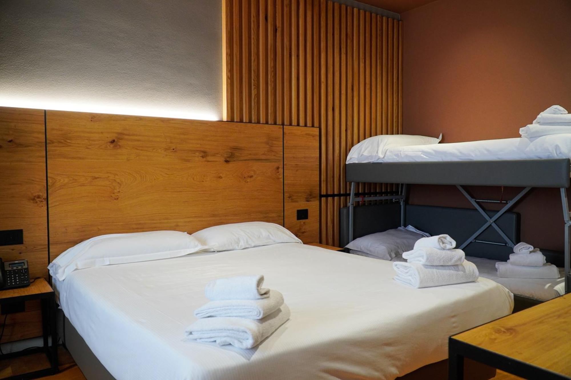 Hotel Arya By Mauro Sirmione Bagian luar foto
