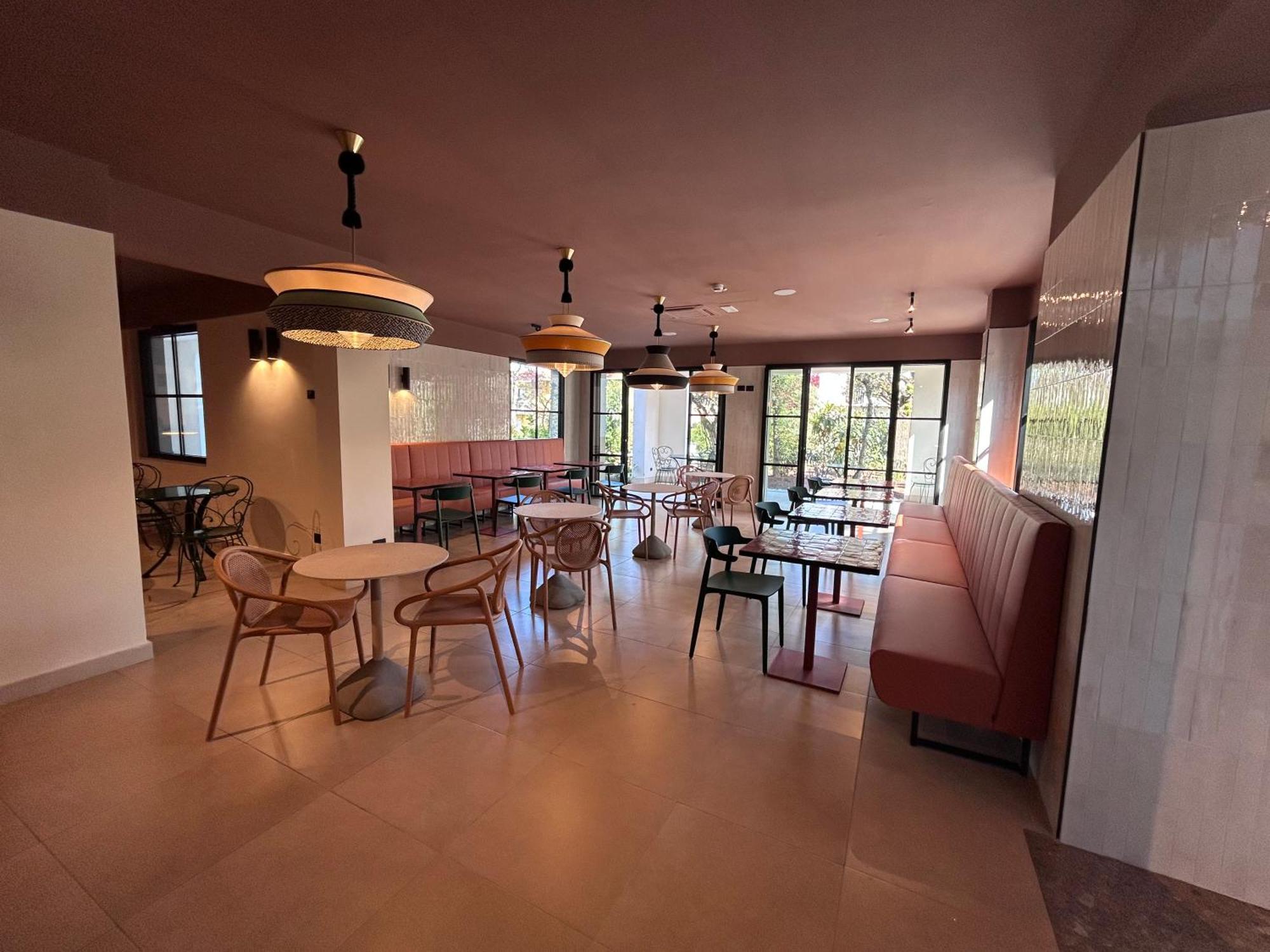 Hotel Arya By Mauro Sirmione Bagian luar foto